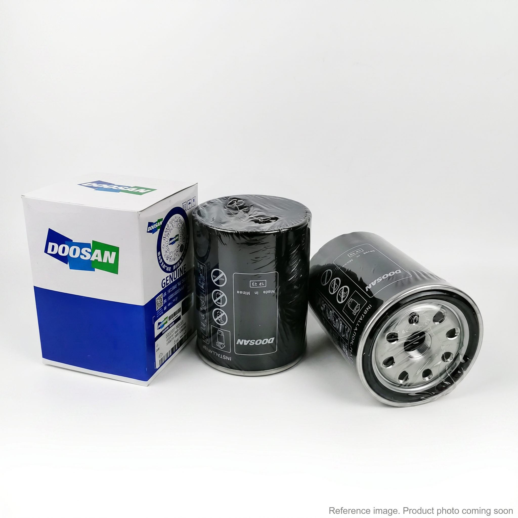 Doosan 40050800092 Filters three-quarter angle product photo | stocked in BC, ships Canada-wide