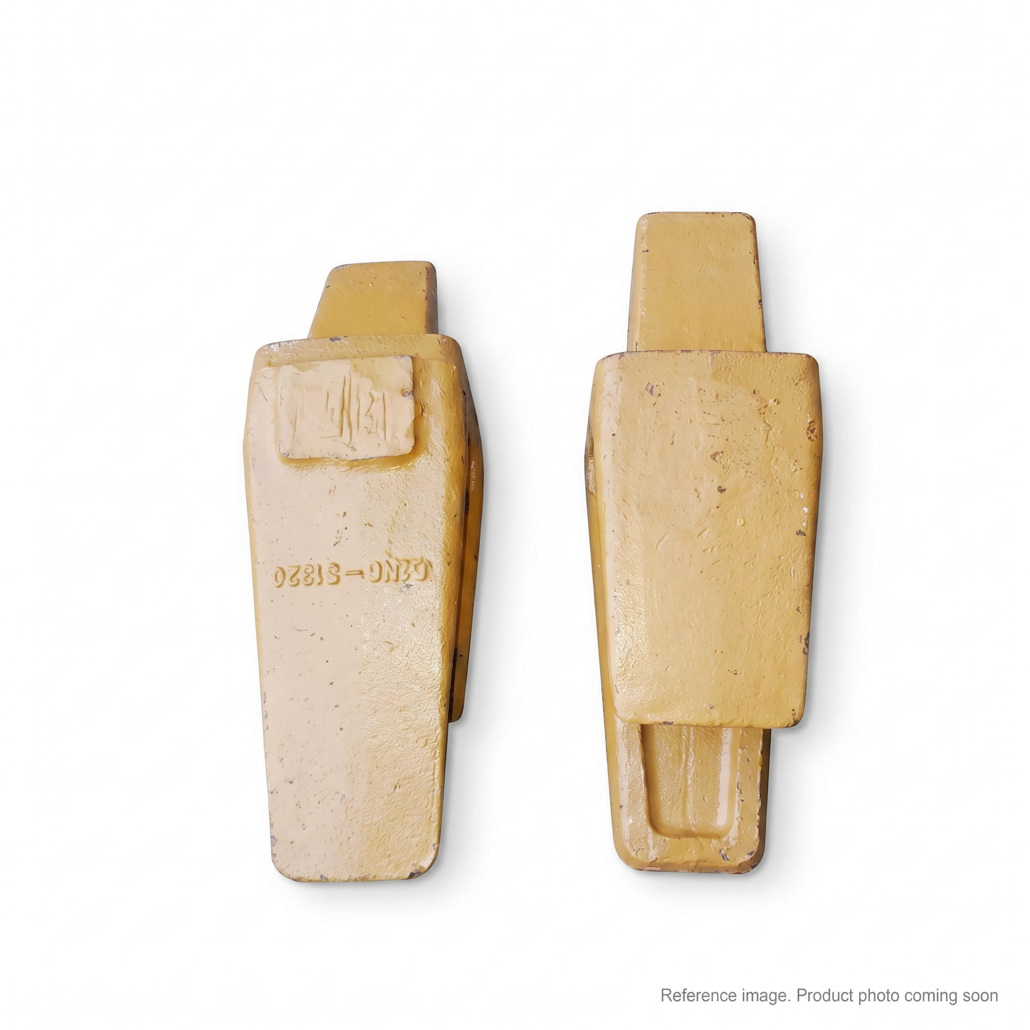 Hyundai 61L13025 Bucket Tooth Adapters three-quarter angle product photo | stocked in BC, ships Canada-wide