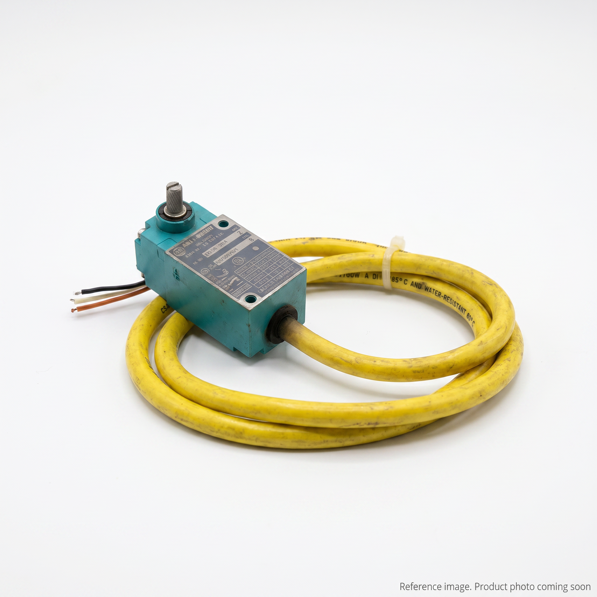 Allen-Bradley 802MAY5 Sensors three-quarter angle product photo | stocked in BC, ships Canada-wide