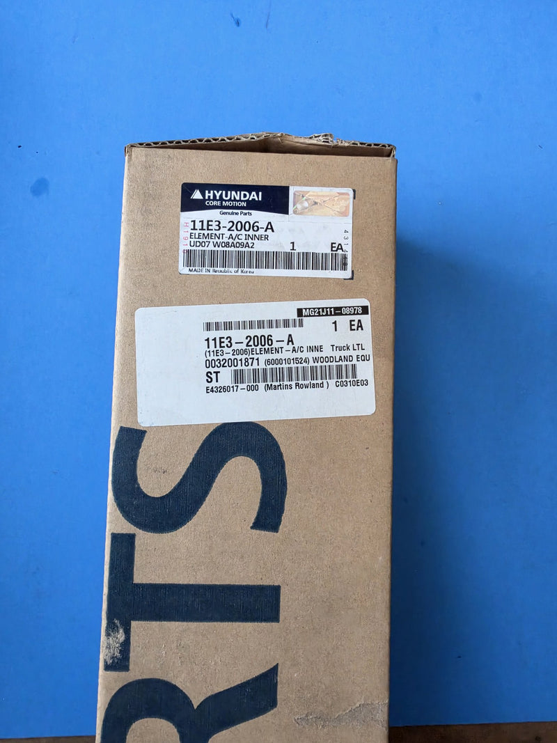 Genuine Hyundai 11E3-2006-A inner air cleaner element in the original Hyundai Core Motion genuine parts box