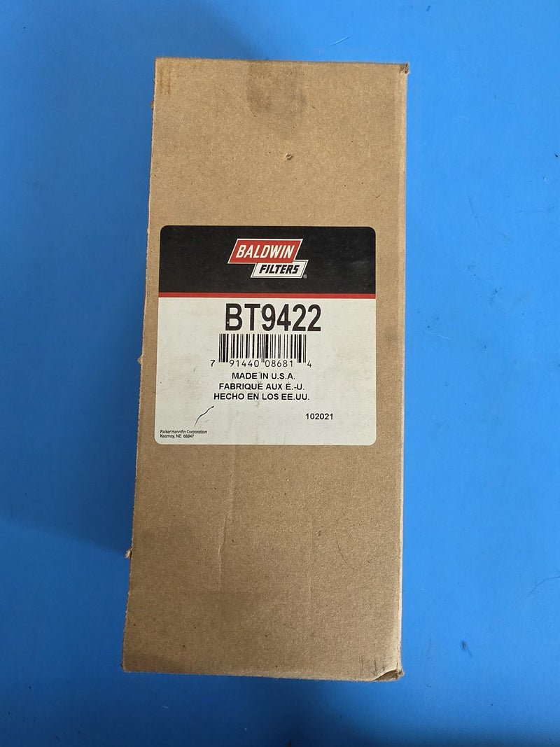 Genuine Baldwin BT9422 hydraulic spin on filter, Parker Hannifin Kearney Nebraska label, made in USA, UPC 791440086814, photographed in Prince George BC
