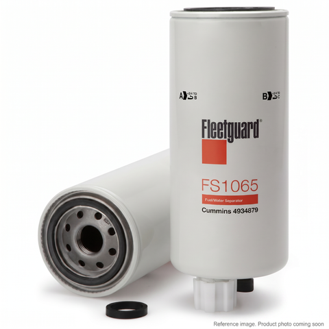 Genuine Fleetguard FS1045 spin-on fuel/water separator for diesel engines — stocked Prince George BC