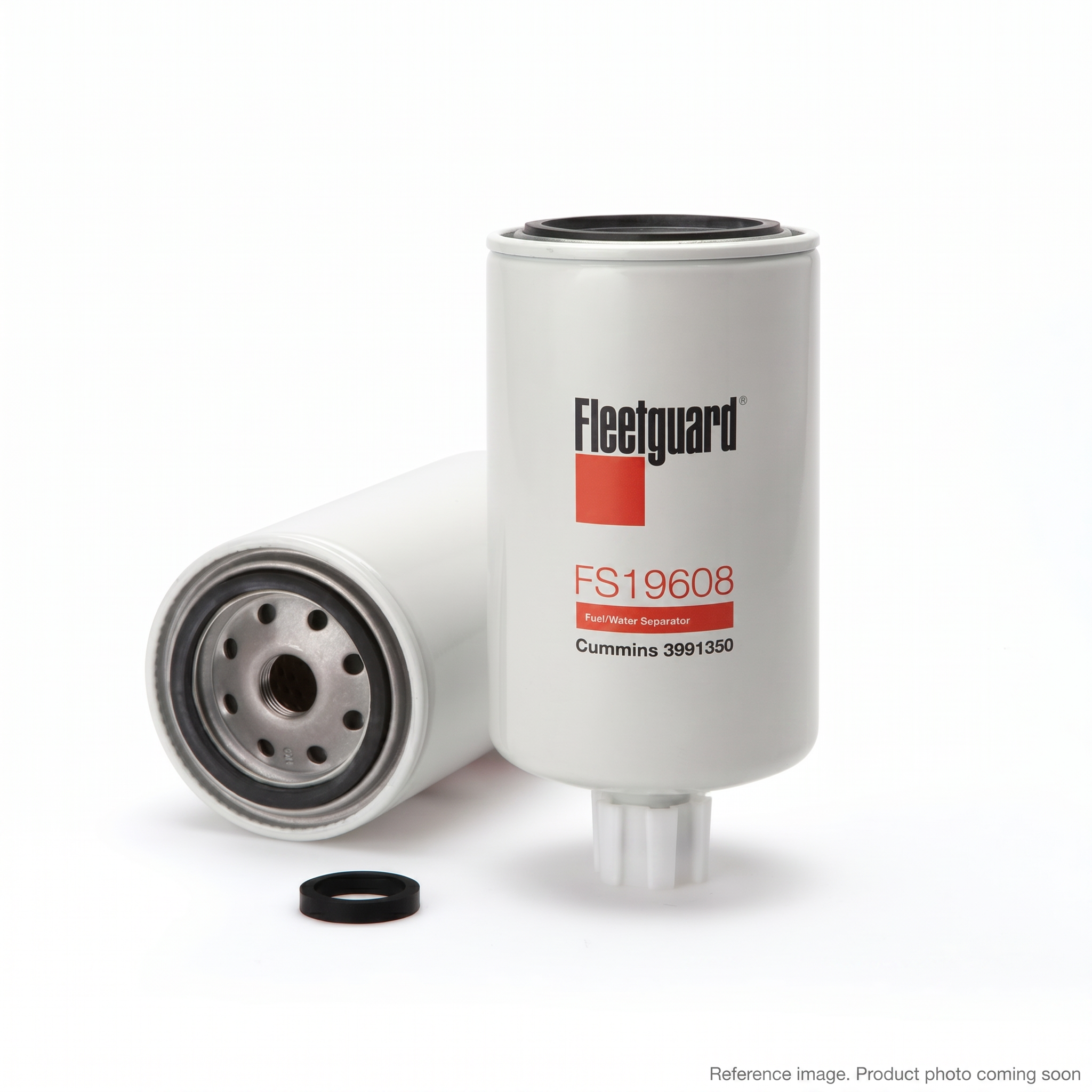 Fleetguard FS19550 Fuel/Water Separator three-quarter angle product photo | stocked in BC, ships Canada-wide