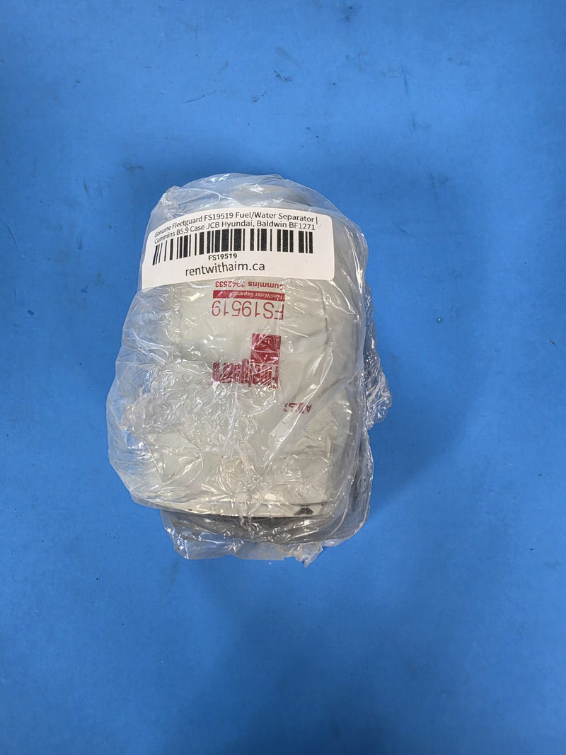 Genuine Fleetguard FS19519 fuel water separator bagged with its seal ring, marked Cummins 3742533