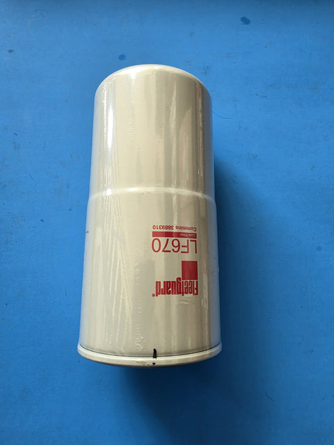 Genuine Fleetguard LF670 full flow lube filter, tall stepped can printed Cummins 3889310, Prince George BC shelf stock