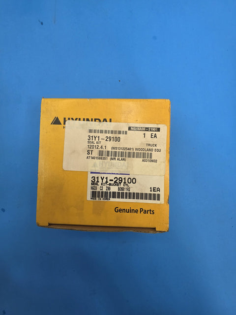 Genuine Hyundai 31Y1-29100 bucket cylinder seal kit box with pick ticket, Prince George BC
